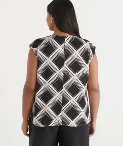 Check Print Sleeveless Top