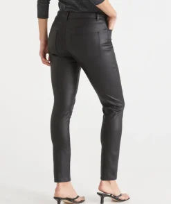 Coated Jean - Black