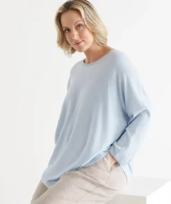 Curved Hem Crew Neck Jumper