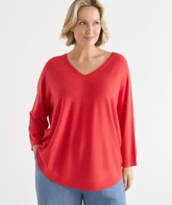 Curved Hem V Neck Jumper