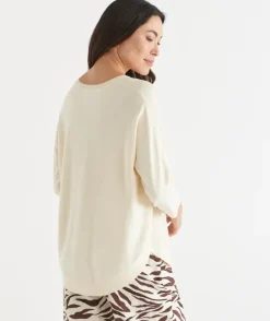 Curved Hem V Neck Jumper