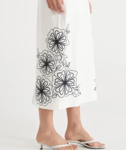 Floral Embroidered Column Skirt - White