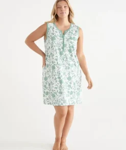 Floral Pattern Sleeveless Nightie