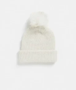 Knit Pom Pom Beanie