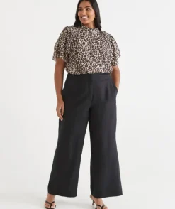 Leopard Print Flutter Sleeve Top