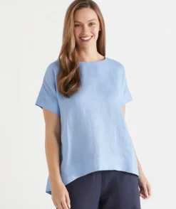 LINEN BREEZE TOP