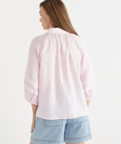 LINEN PLEAT DETAIL SHIRT