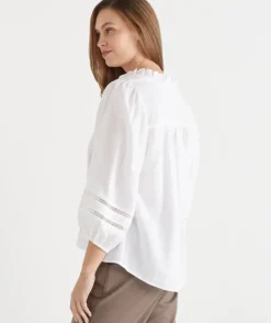 LINEN TRIM DETAIL TOP