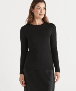 Long Sleeve Crew Neck Top