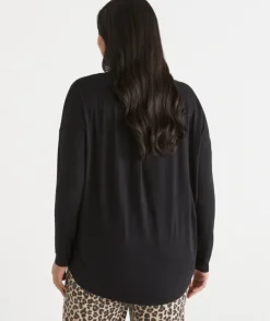 Long Sleeve Pleat Back Tee