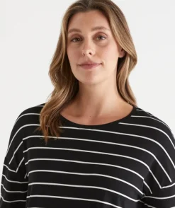 Long Sleeve Stripe Pleat Back Tee - Black/White