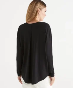 Long Sleeve V Neck Pleat Back Tee