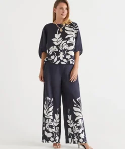 Palm Placement Wide Leg Pant