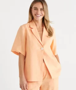 Relaxed Fit Short Sleeve Linen Blazer