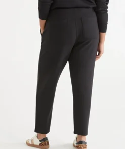 Straight Leg Jogger