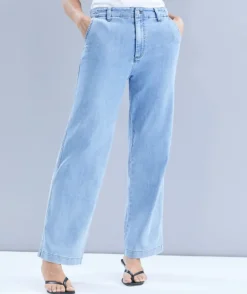 Wide Leg Jean - Light Wash
